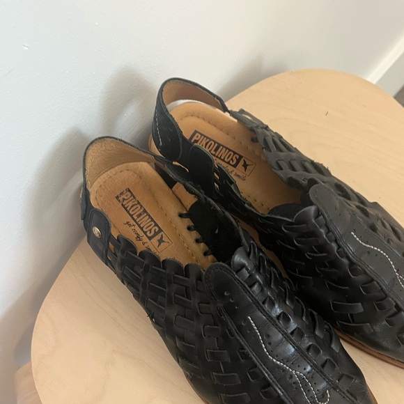 Pikolinos Black Leather Women Shoes - Picture 5 of 6